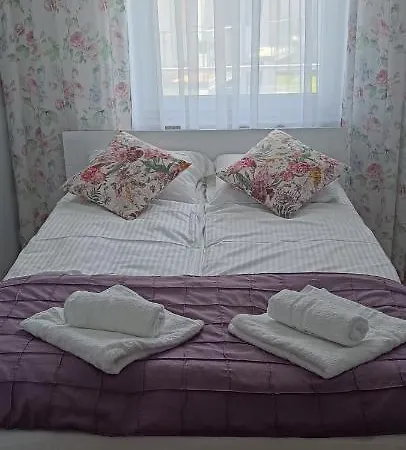 Apartment Cztery Pory Roku & Porta Mare *